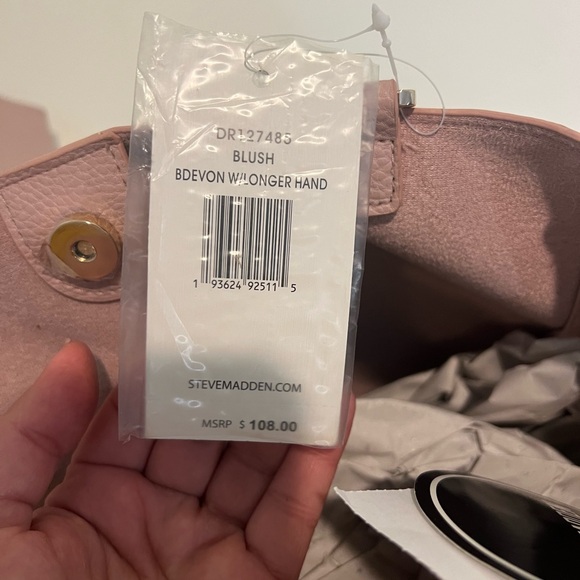 NWT Steve Madden Blush Tote Handbag (includes insert, scarf, & longer handle) - Picture 8 of 13
